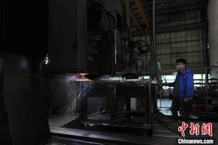 闽台精密机械产业园见闻：复工早 赶订单